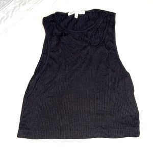 Crop top‎